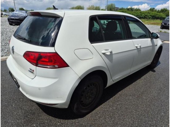 2016 Volkswagen Golf VII Lim. Lounge BMT