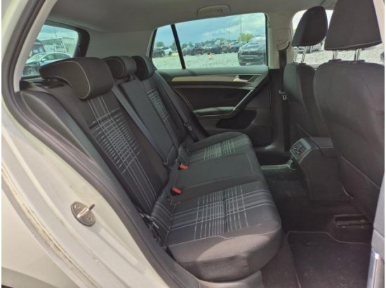 2016 Volkswagen Golf VII Lim. Lounge BMT