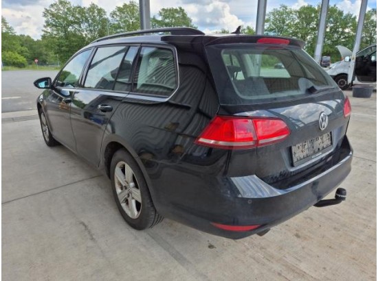 2015 Volkswagen Golf VII Variant Comfortline BMT