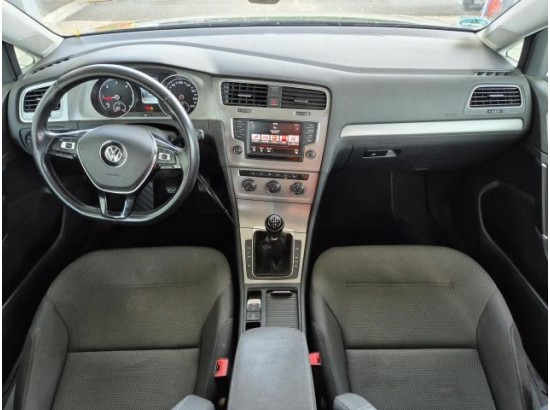 2015 Volkswagen Golf VII Variant Comfortline BMT