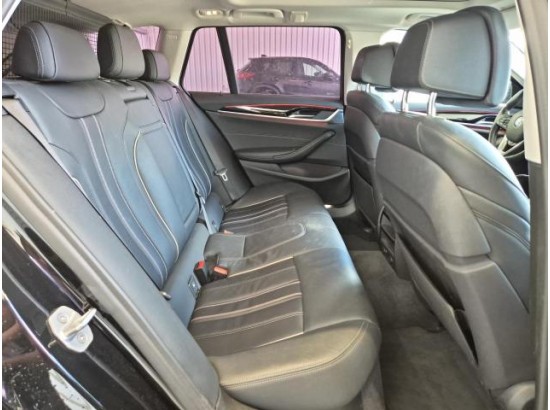 2019 BMW 5er Touring 530 d xDrive Luxury Line