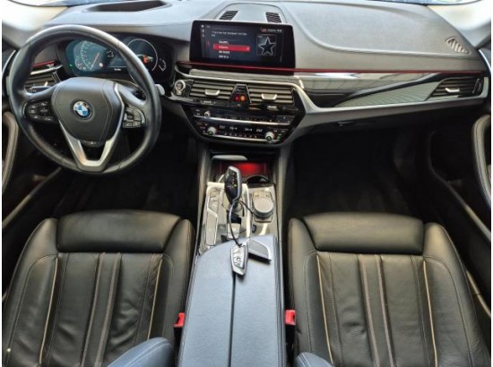 2019 BMW 5er Touring 530 d xDrive Luxury Line