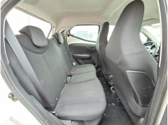 2019 Toyota AYGO x
