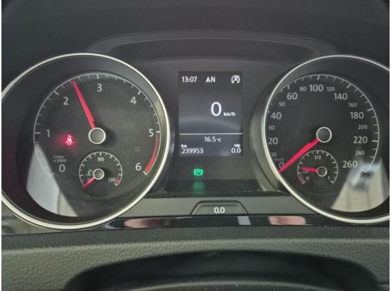 2016 Volkswagen Golf VII Variant Highline BMT