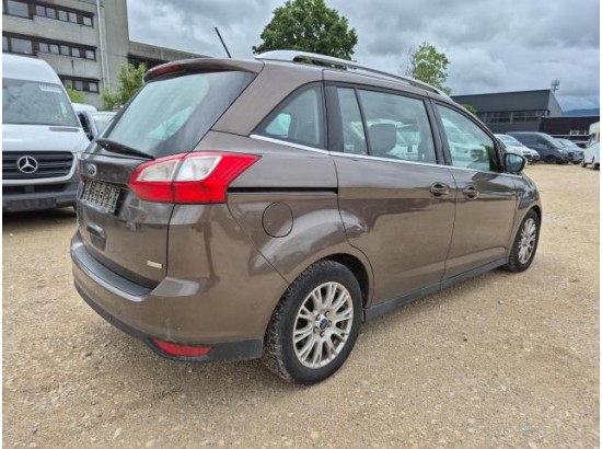 2017 Ford Grand C-Max Titanium
