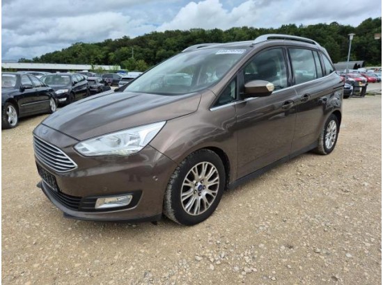 2017 Ford Grand C-Max Titanium
