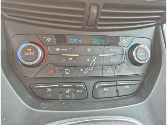 2017 Ford Grand C-Max Titanium
