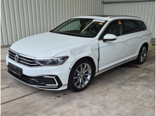 2020 Volkswagen Passat Variant GTE