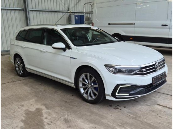 2020 Volkswagen Passat Variant GTE