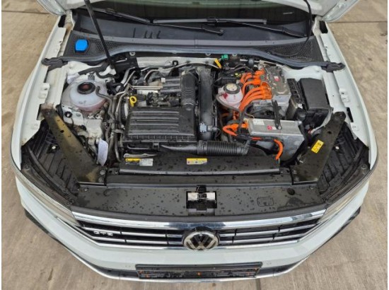 2020 Volkswagen Passat Variant GTE
