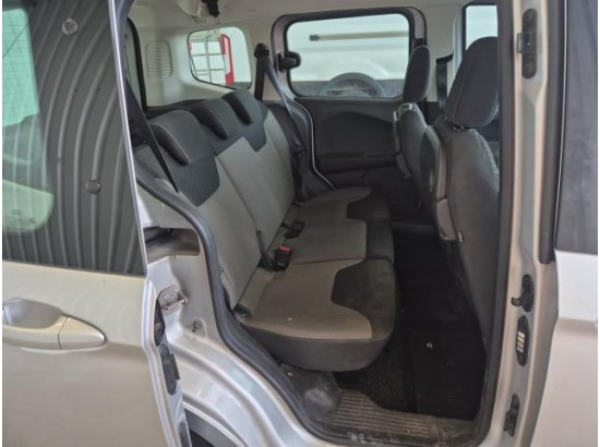 2017 Ford Tourneo Courier Trend
