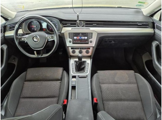 2015 Volkswagen Passat Lim. Comfortline BMT/Start-Stopp