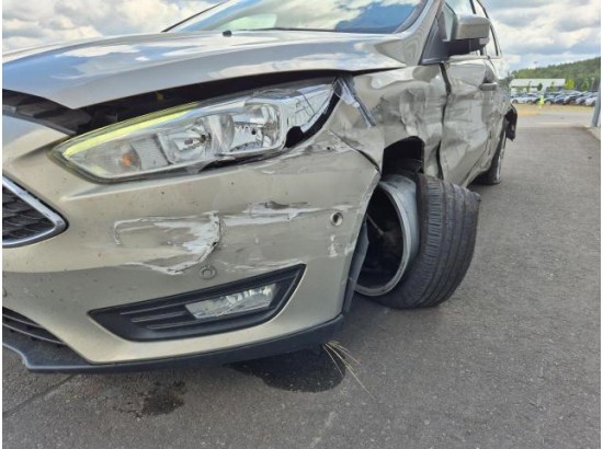 2015 Ford Focus Turnier Business