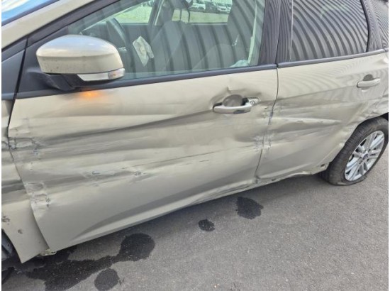 2015 Ford Focus Turnier Business