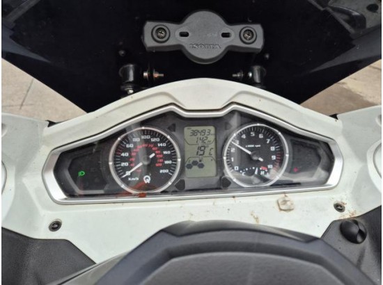 2022 QUADRO Quadro 4
