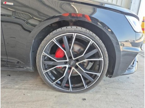 2019 Audi A4 Avant 40 TDI quattro sport