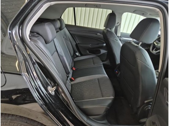 2025 Volkswagen Golf VIII Lim. 2.0 TDI 110 kW Goal
