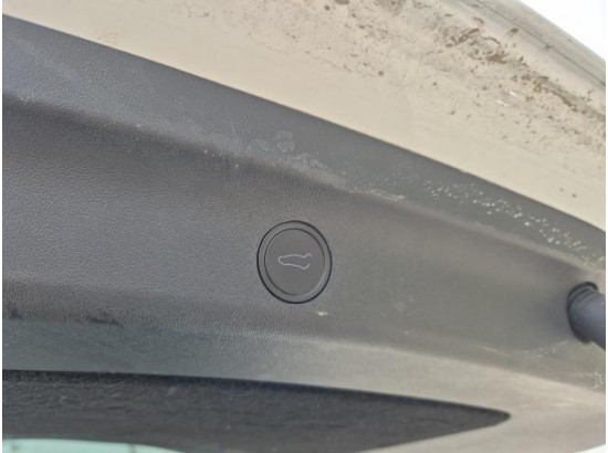 2024 Tesla Model Y Long Range Dual AWD
