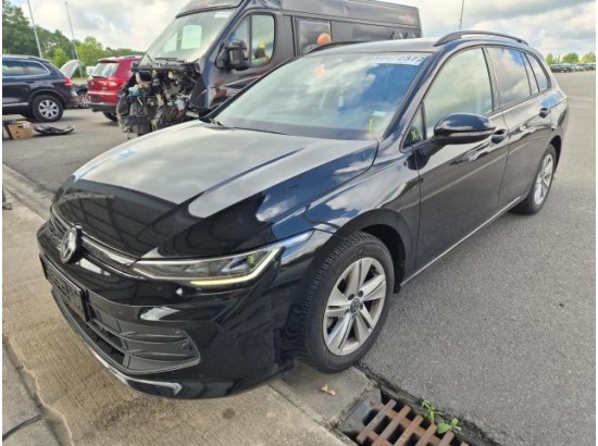 2025 Volkswagen Golf VIII Variant 1.5 eTSI 85 kW Life