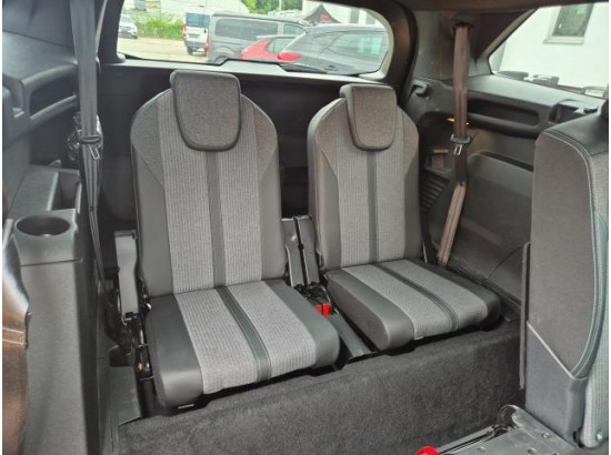 2024 Peugeot 5008 Allure Pack