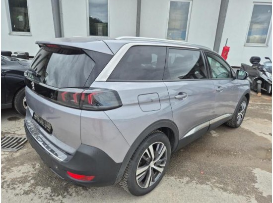 2024 Peugeot 5008 Allure Pack