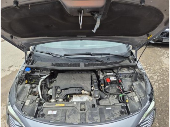 2024 Peugeot 5008 Allure Pack