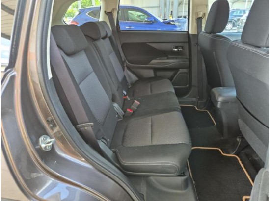 2017 Mitsubishi Outlander Edition 100 2WD
