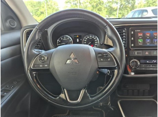 2017 Mitsubishi Outlander Edition 100 2WD