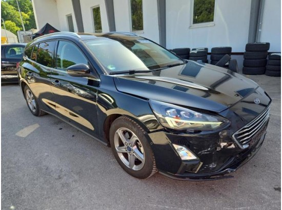 2022 Ford Focus Turnier Titanium