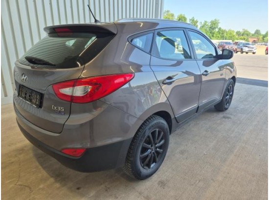 2015 Hyundai ix35 blue Finale 2WD