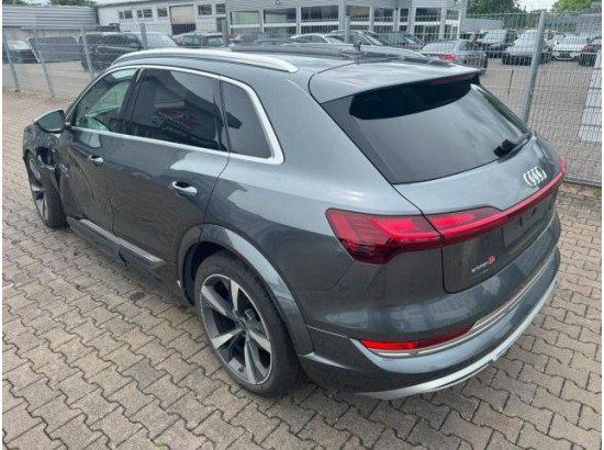 2021 Audi e-tron S quattro
