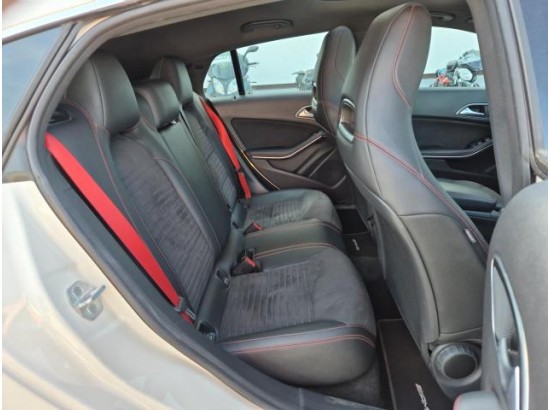 2015 Mercedes-Benz CLA Shooting Brake CLA 45 AMG 4Matic