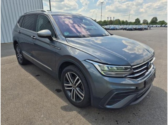 2022 Volkswagen Tiguan Allspace Life