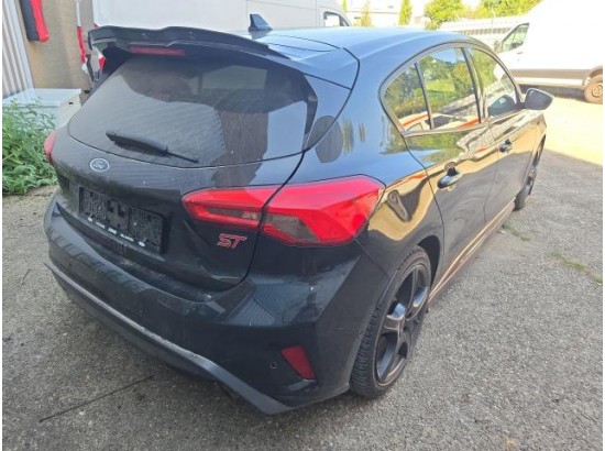 2020 Ford Focus Lim. ST