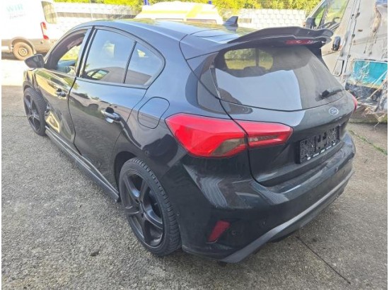 2020 Ford Focus Lim. ST