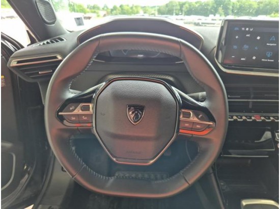 2024 Peugeot 2008 Allure