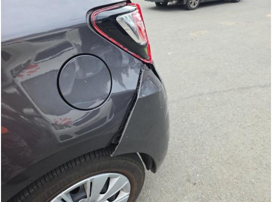 2015 Toyota Yaris Comfort Hybrid