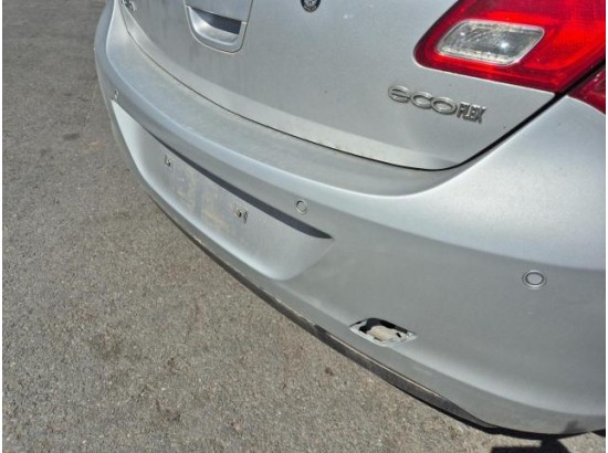 2015 Opel Astra J Lim.  Edition