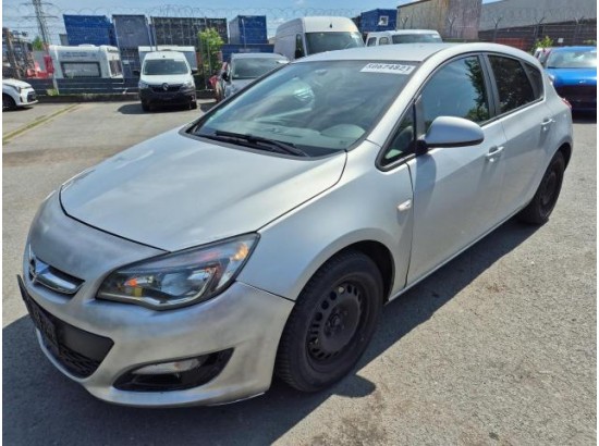 2015 Opel Astra J Lim.  Edition