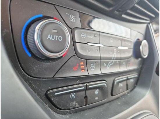 2017 Ford Grand C-Max Titanium
