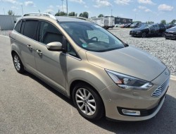 2017 Ford Grand C-Max Titanium