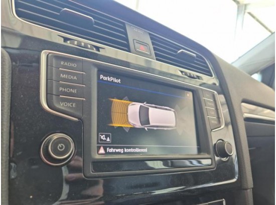 2017 Volkswagen Golf VII Variant Highline BMT