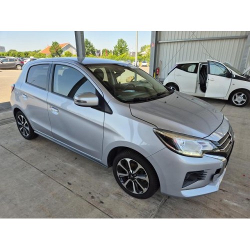 2021 Mitsubishi Space Star Top