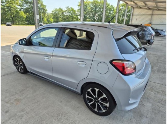 2021 Mitsubishi Space Star Top