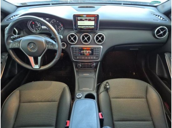 2015 Mercedes-Benz A -Klasse A 180 BlueEfficiency