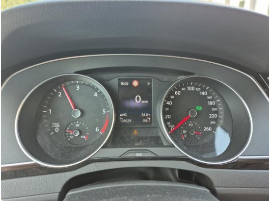 2024 Volkswagen Passat Variant Elegance