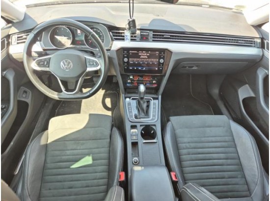 2024 Volkswagen Passat Variant Elegance