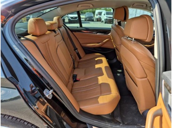 2017 BMW 5er Lim. 520 d Luxury Line