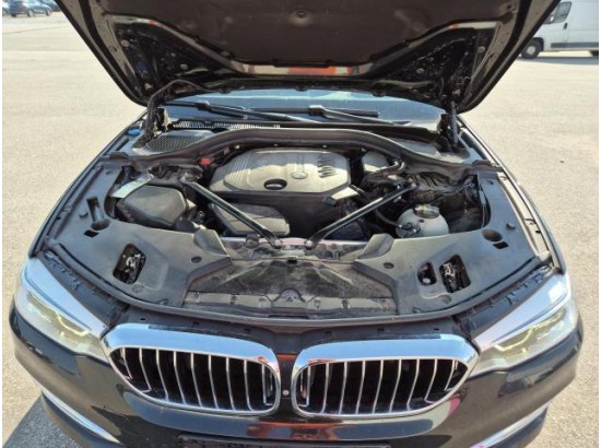 2017 BMW 5er Lim. 520 d Luxury Line