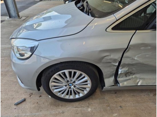 2015 BMW 2er Active Tourer 225 i xDrive